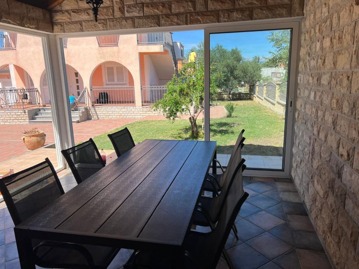Villa Paludo Novigrad  Екстер'єр фото